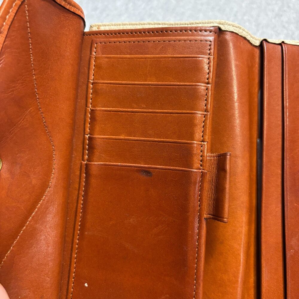 Vintage Dooney & Bourke All Weather Leather Wallet - Picture 2 of 13